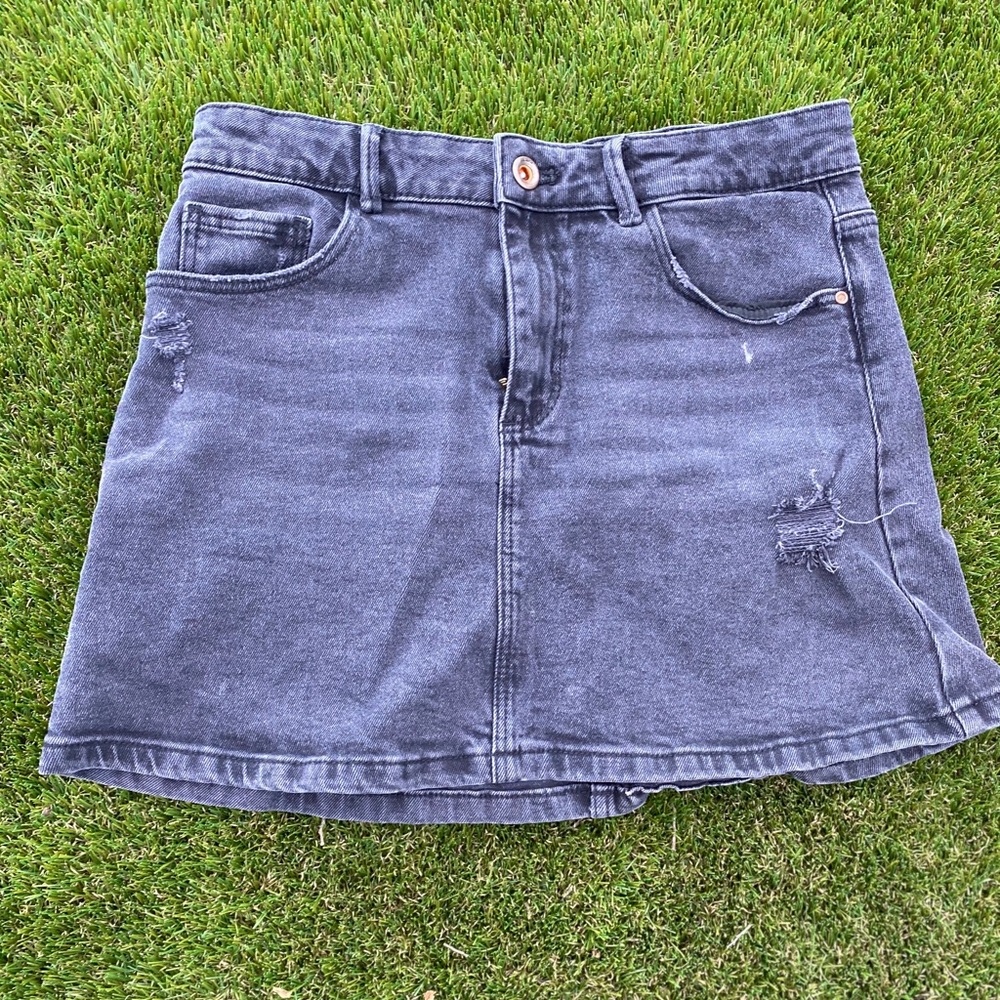 Zara black denim skirt
